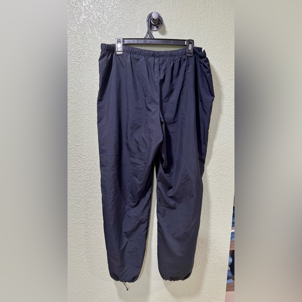 Nike Black Track Pants with Pink and White Stripes - Picture 5 of 5